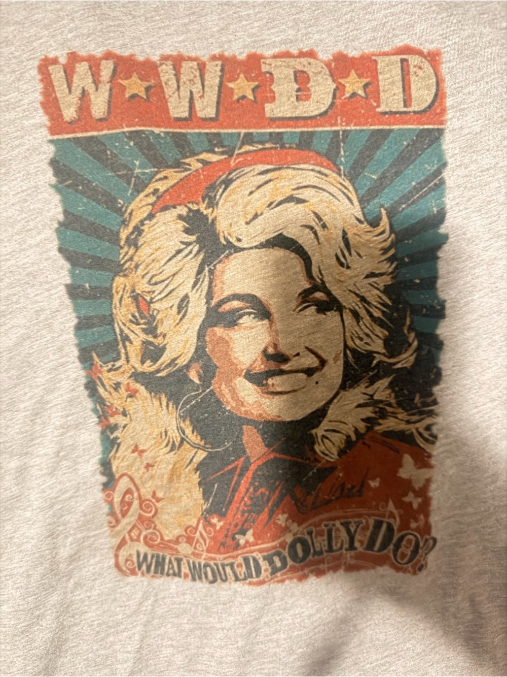 What Would Dolly Do? Graphic Tee - Cream Retro Portrait